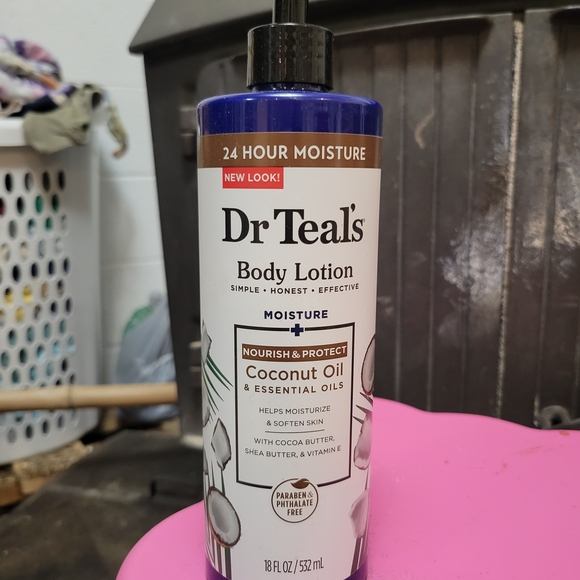 Coconut Oil Body Lotion - Blue and Pink - Picture 1 of 3